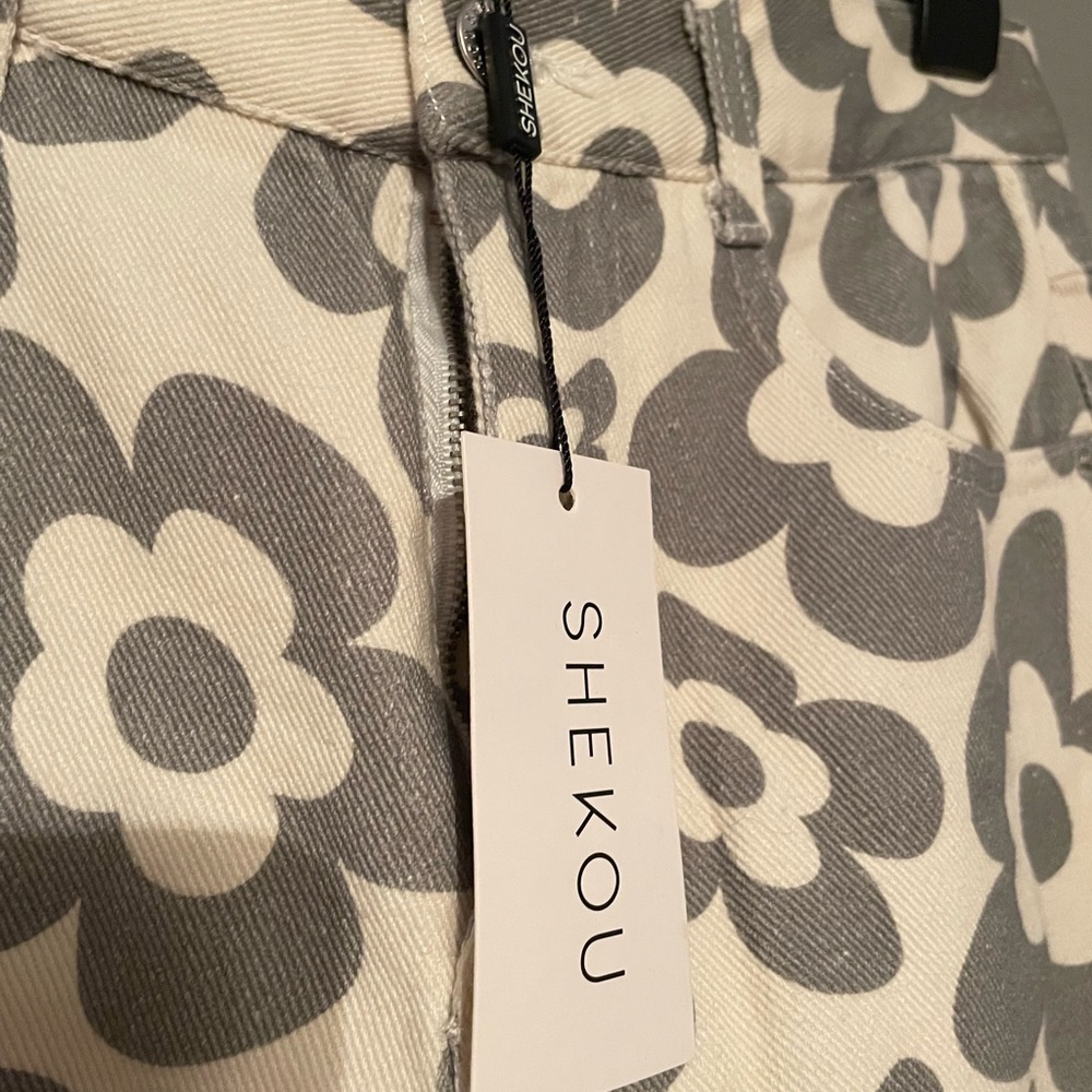 Shekou Patterned Jeans - Picture 4 of 5
